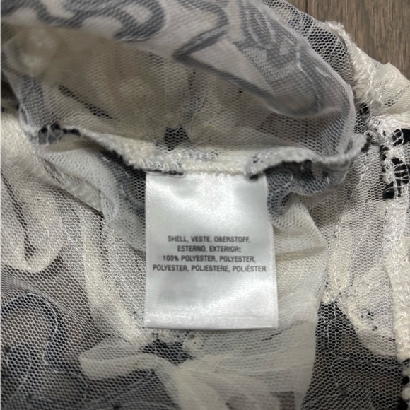 Anthropologie Meadow Rue Sheer Floral Shirt - Size M - Picture 7 of 7